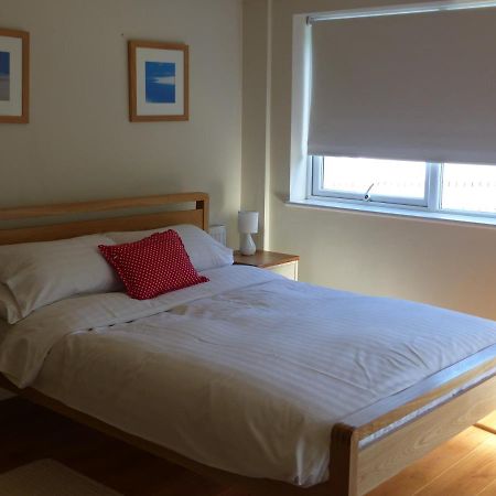 Carbis Bay Beach Apartment St Ives Eksteriør billede